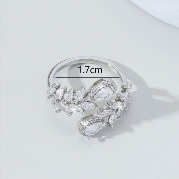 Water Drop Shape Cubic Zirconia stainless steel Ring - Picture 3 of 10